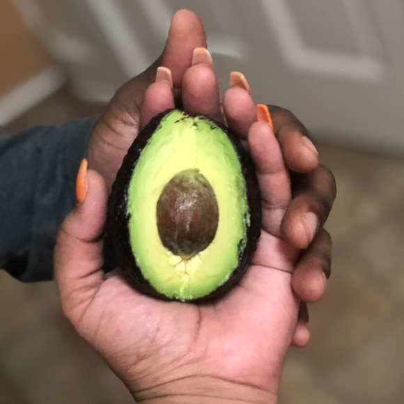 Meet your Posher, Yvonne - Picture 1 of 1